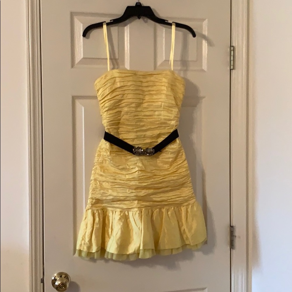 BCBGMAXAZRIA yellow dress size 4